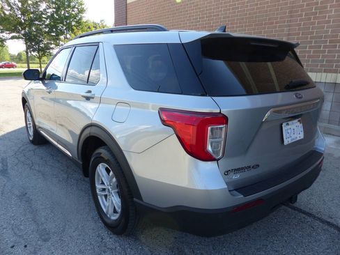 Used 2024 Ford Explorer XLT w/ Class IV Trailer Tow Package AWD/4WD image 7