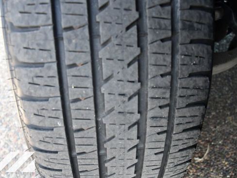Used 2021 RAM 1500 Laramie w/ Sport Appearance Package AWD/4WD image 34