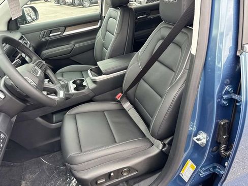 New 2026 GMC Terrain Denali image 24