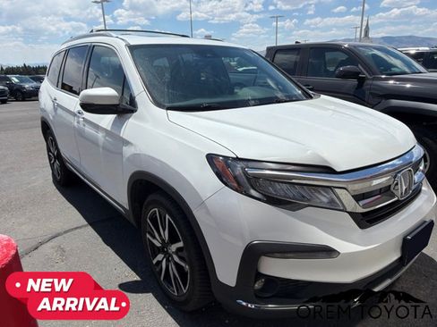 Used 2021 Honda Pilot Touring image 11
