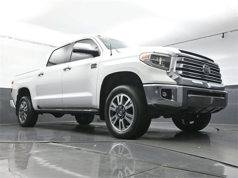 Used 2018 Toyota Tundra 1794 Edition image 31