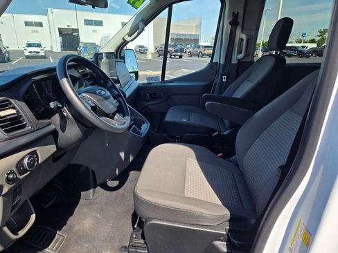 Used 2024 Ford Transit 350 XLT RWD image 15