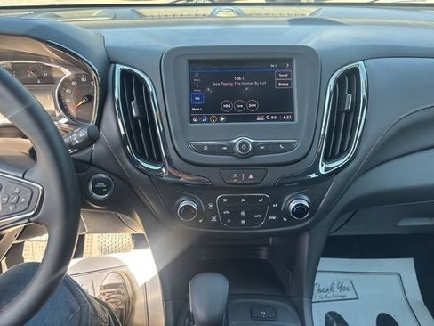 Used 2024 Chevrolet Equinox RS AWD/4WD image 12
