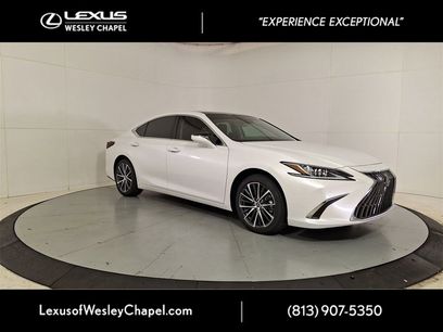 New 2025 Lexus ES 350 w/ Premium Package