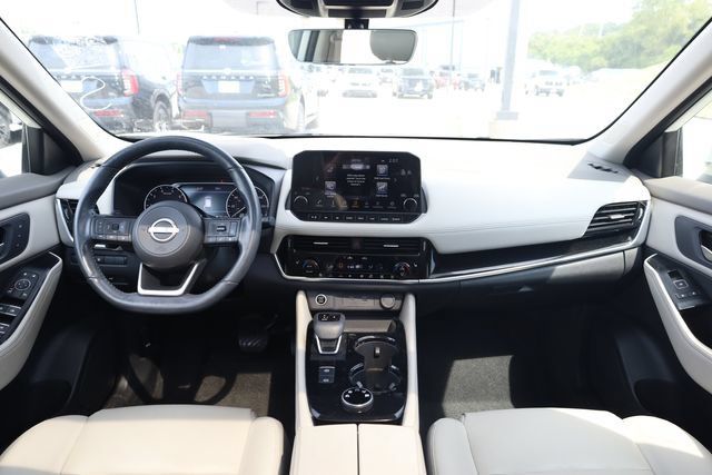 Used 2023 Nissan Rogue SL w/ SL Premium Package AWD/4WD image 14