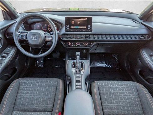 Used 2024 Honda HR-V Sport image 17