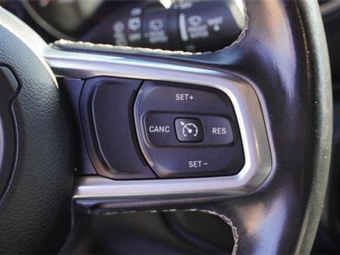 Certified 2021 Jeep Wrangler Unlimited Sahara image 26