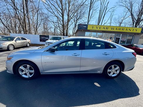 Used 2021 Chevrolet Malibu LS FWD image 5