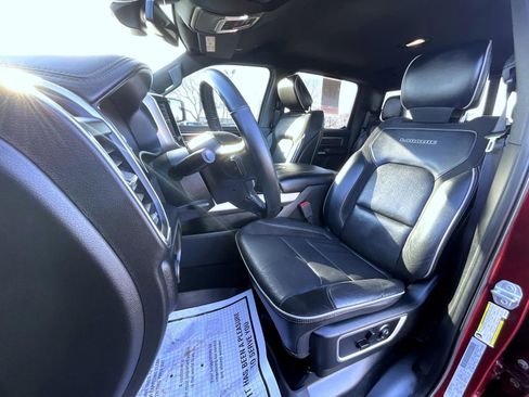 Used 2019 RAM 1500 Laramie image 11