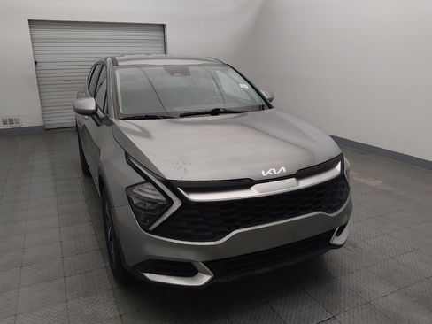 Used 2023 Kia Sportage LX image 14