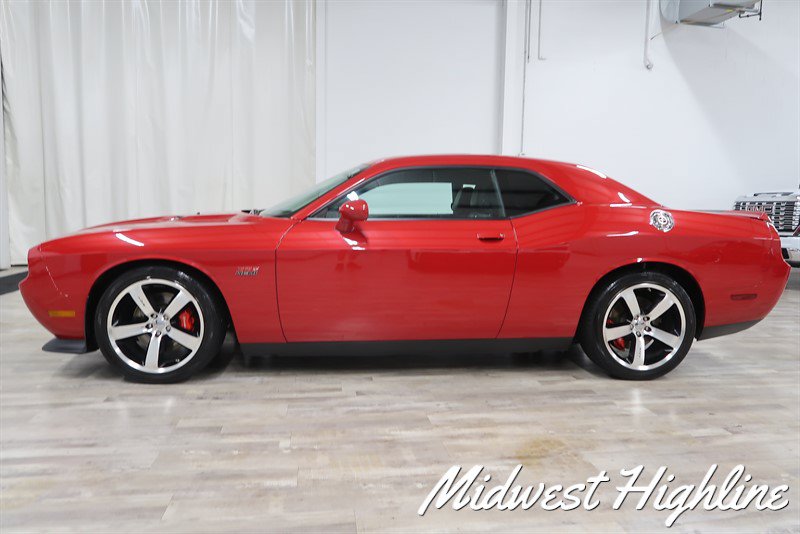 Used 2011 Dodge Challenger SRT8 w/ SRT Option Group II RWD image 12