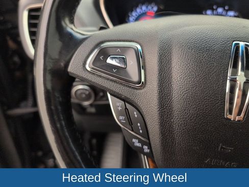 Used 2018 Lincoln MKX Reserve w/ Driver Assistance Package FWD image 35