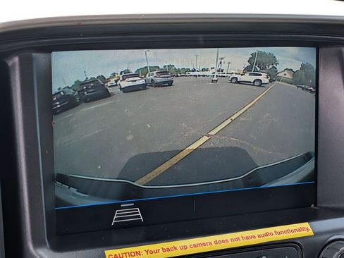 Used 2022 Chevrolet Colorado LT w/ Fleet Safety Package RWD image 16