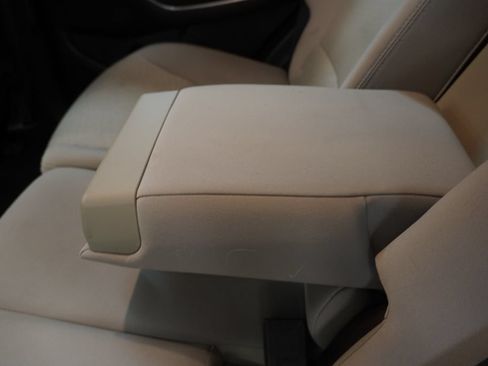 Used 2018 Hyundai Santa Fe Sport AWD/4WD image 29