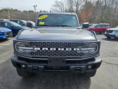 Certified 2025 Ford Bronco Badlands AWD/4WD image 2