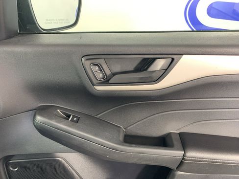 Used 2022 Ford Escape S FWD image 39