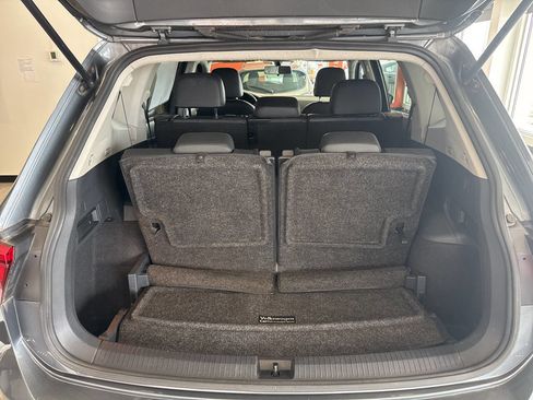 Used 2019 Volkswagen Tiguan SE image 26