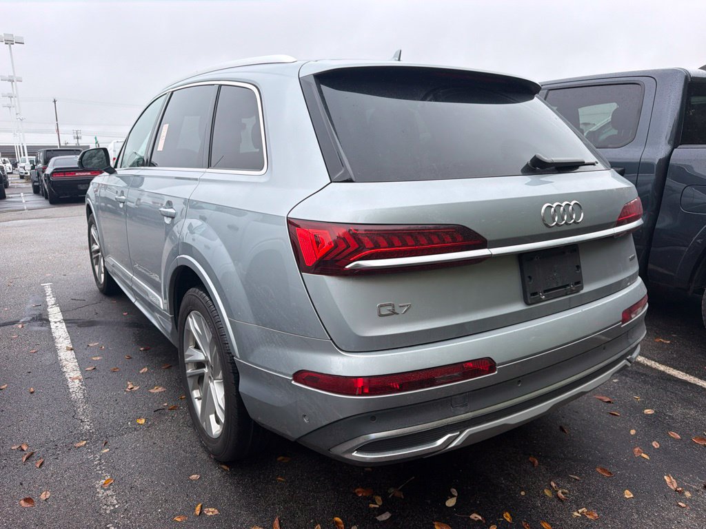 Used 2024 Audi Q7 3.0T Premium Plus AWD/4WD image 3