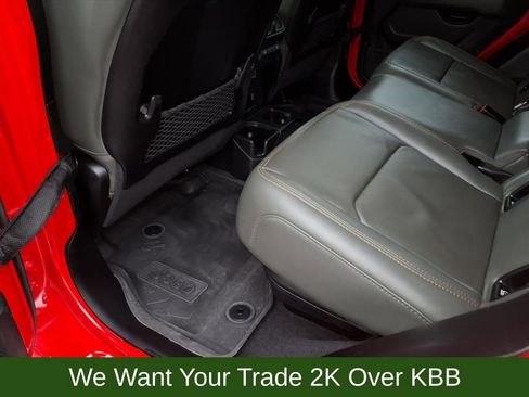 Used 2024 Jeep Gladiator Mojave image 12