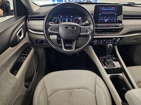 Used 2022 Jeep Compass Latitude w/ Convenience Group FWD image 7
