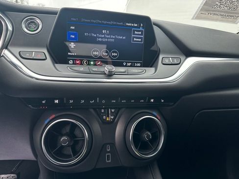 Used 2022 Chevrolet Blazer LT w/ Midnight/Sport Edition image 27