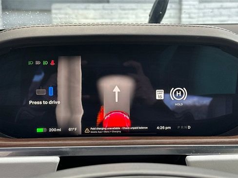 Used 2022 Tesla Model S image 30