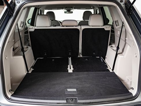 Used 2024 Volkswagen Atlas SE image 20