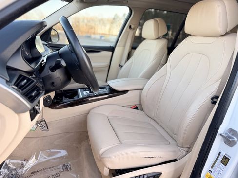 Used 2015 BMW X5 xDrive35i image 11