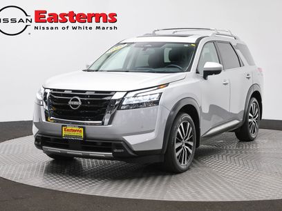Used 2023 Nissan Pathfinder Platinum