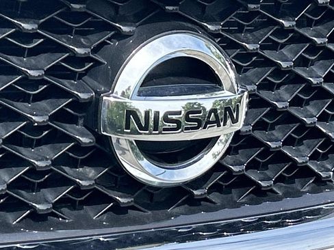 Used 2014 Nissan Pathfinder SV AWD/4WD image 11
