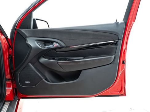 Used 2015 Chevrolet SS image 27