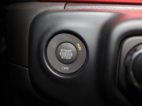 Used 2022 Jeep Wrangler Unlimited Rubicon w/ LED Lighting Group image 32