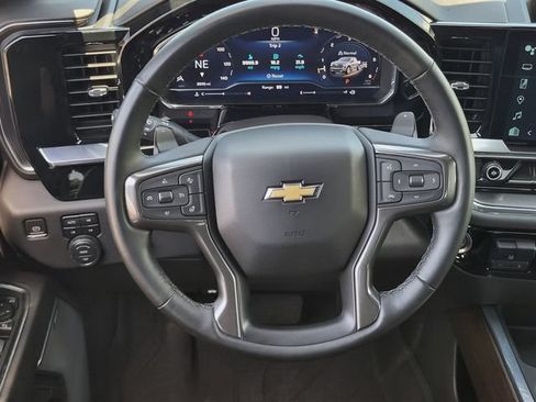 Used 2024 Chevrolet Silverado 1500 High Country AWD/4WD image 15