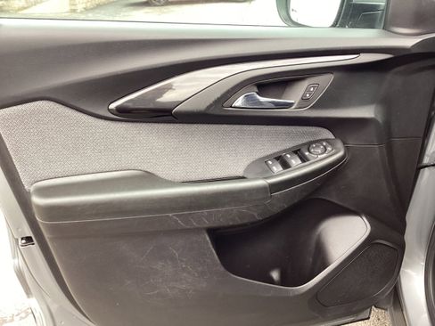 Used 2023 Chevrolet TrailBlazer LT image 15