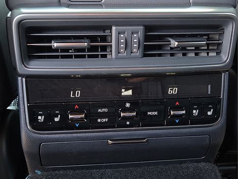 New 2026 Lexus LX 700h Luxury AWD/4WD image 15