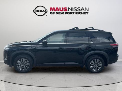 New 2026 Nissan Pathfinder SV FWD image 8
