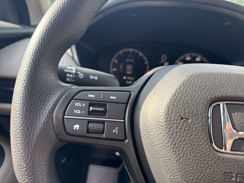 New 2026 Honda HR-V LX image 29