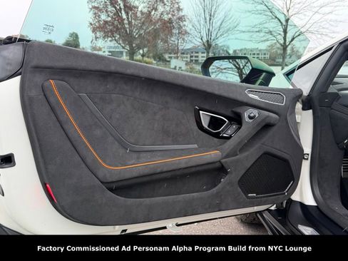 Used 2024 Lamborghini Huracan Sterrato image 52