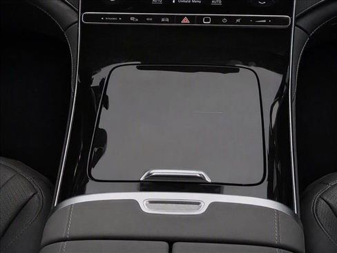 Used 2023 Mercedes-Benz EQS 450+ SUV image 18
