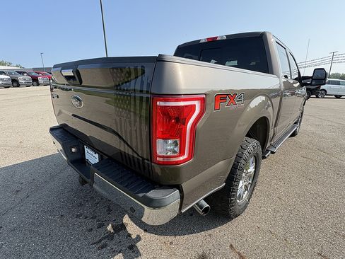 Used 2015 Ford F150 XLT w/ Equipment Group 302A Luxury AWD/4WD image 5