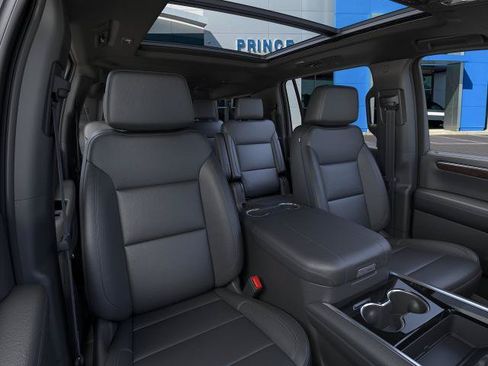 New 2026 Chevrolet Suburban Z71 w/ Comfort Package AWD/4WD image 50