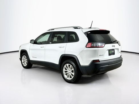 Used 2021 Jeep Cherokee Latitude AWD/4WD image 5