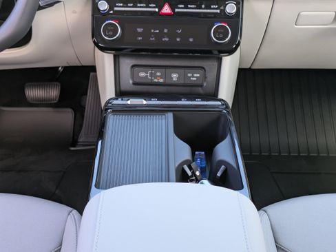 New 2026 Hyundai Tucson Blue SE image 20