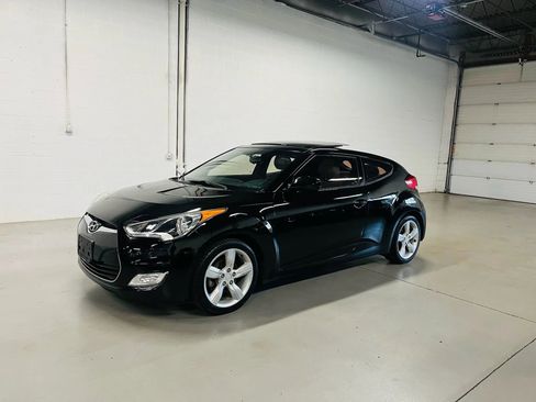 Used 2014 Hyundai Veloster w/ Style Package 02 image 1