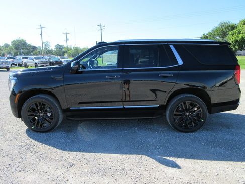 New 2026 GMC Yukon Elevation w/ Elevation Premium Package AWD/4WD image 7