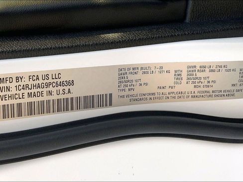 Certified 2023 Jeep Grand Cherokee Altitude image 33