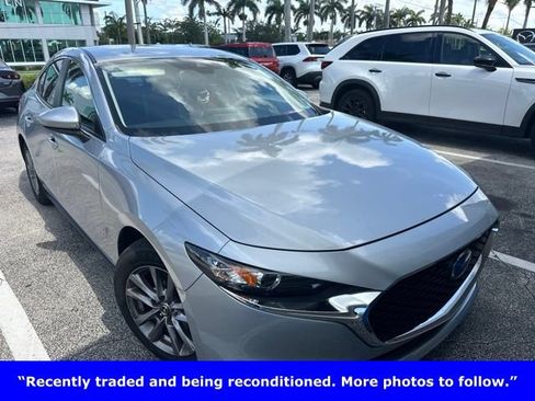 Used 2021 MAZDA MAZDA3 Sedan FWD image 1