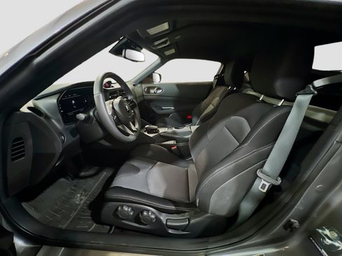 Used 2024 Nissan Z Sport w/ Floor Mat Package RWD image 14