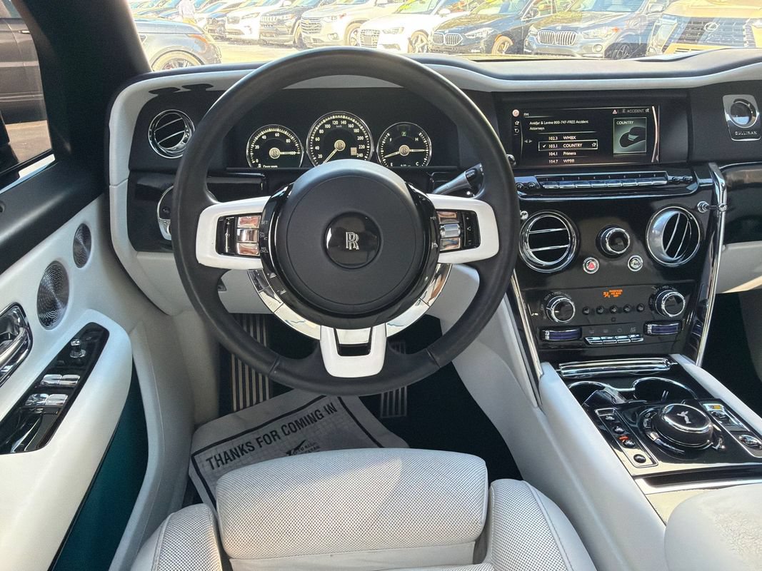 Used 2019 Rolls-Royce Cullinan AWD/4WD image 25