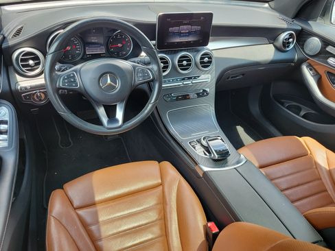 Used 2017 Mercedes-Benz GLC 300 image 8